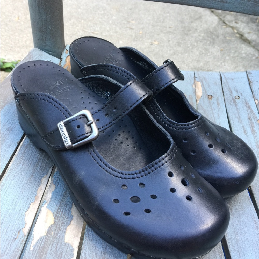 Women's Dansko Open Back Clog Style Black Shoes 7m - image 1